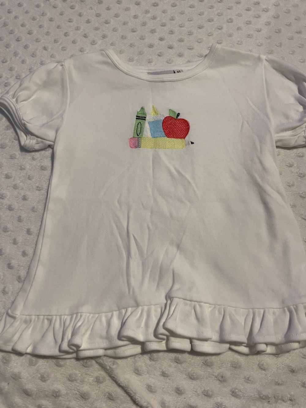 White Short-Sleeve Ruffle-Hem Tee with School Embroidery